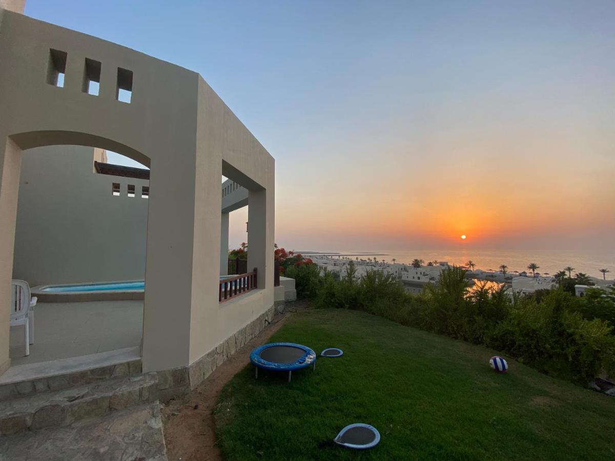 The Villa At Cove Ra’s al-Chaima Exterior foto
